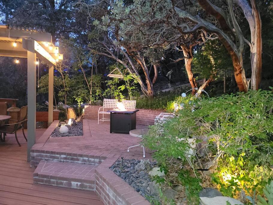 Casa De Los Arboles! Delight & Solitude Abound! Pine Cove Exteriör bild